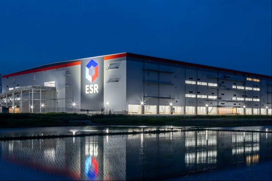 [Professionals who make use of English and Chinese] Trading card factory on-site interpreter staff | Monthly salary 250,000 to 300,000 yen