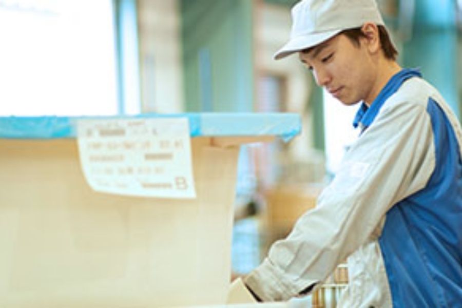 [Toyama] Equipe de construção inexperiente/Vamos nos tornar funcionários em tempo integral no futuro em um ambiente onde eles possam trabalhar por muito tempo