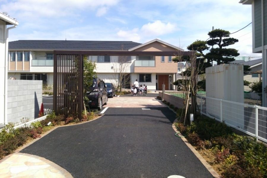 After-school Childcare Staff (English & International Activities)