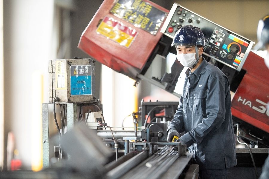 也欢迎有CAD经验的全职工厂员工 [钢筋加工操作员]，周六和周日不营业