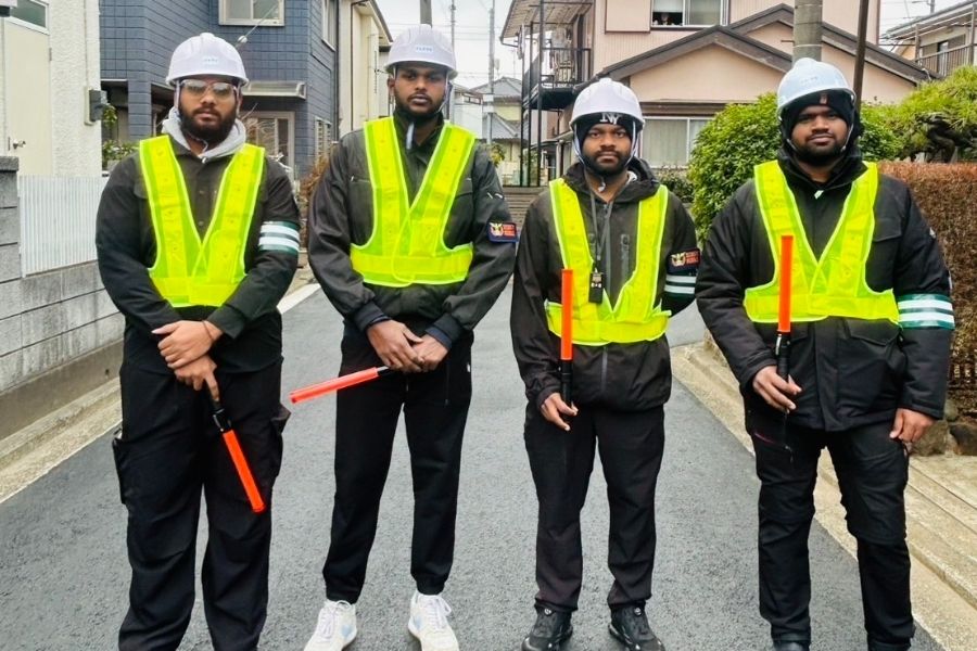 Segurança com muitos funcionários estrangeiros (orientação de trânsito, etc.)