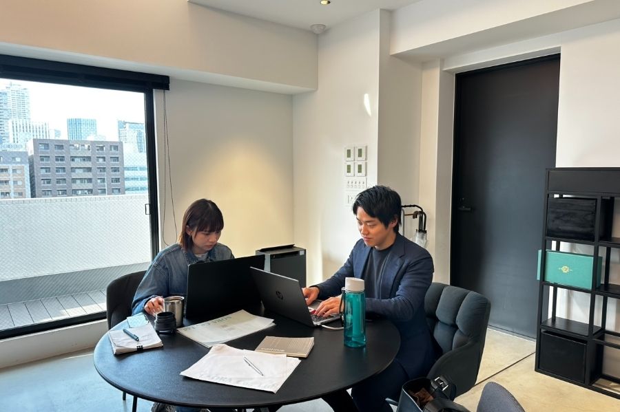 [网站管理] 高时薪2000日元/外国人活跃/可以发挥语言技能的工作