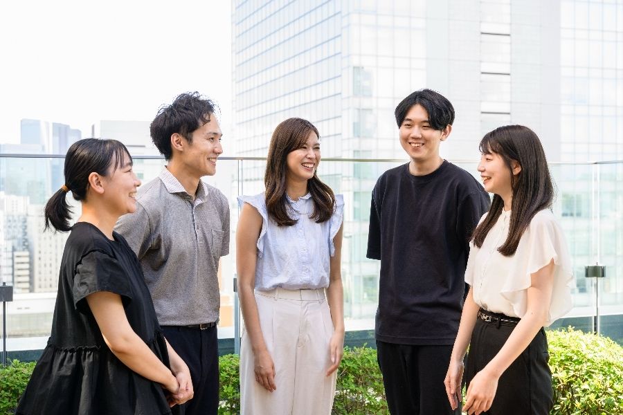 ■工程师职位■空缺职位■80,000个工作岗位■许多技能提升系统■