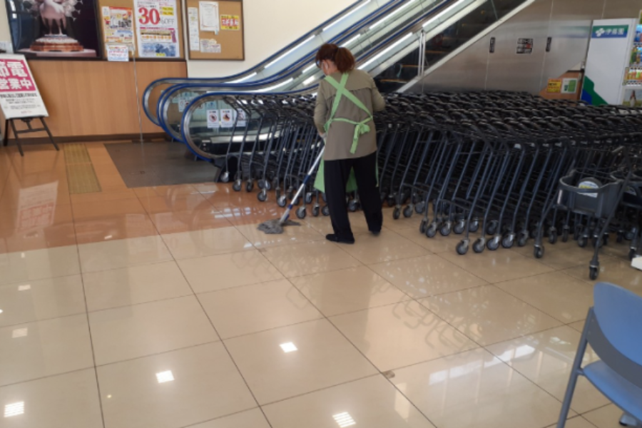 开超市前要清洁