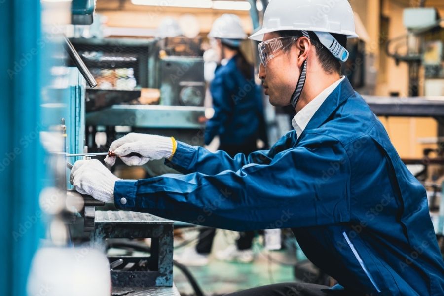 [设备齐全的宿舍，免费宿舍费，包括家用电器] 允许汽车制造商的定期员工/年收入在510万日元以上！