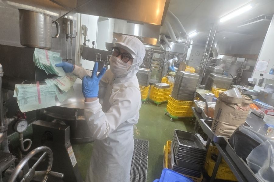 活跃的外国人 | 招聘烹饪和服务人员 | Makanai Ari | 没有经验OK