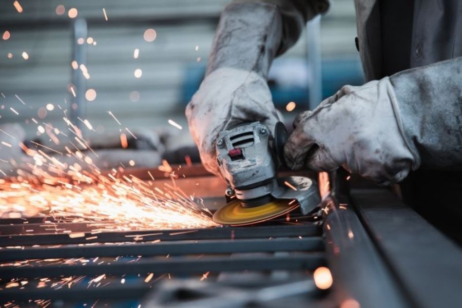 Printing/bookbinding operator