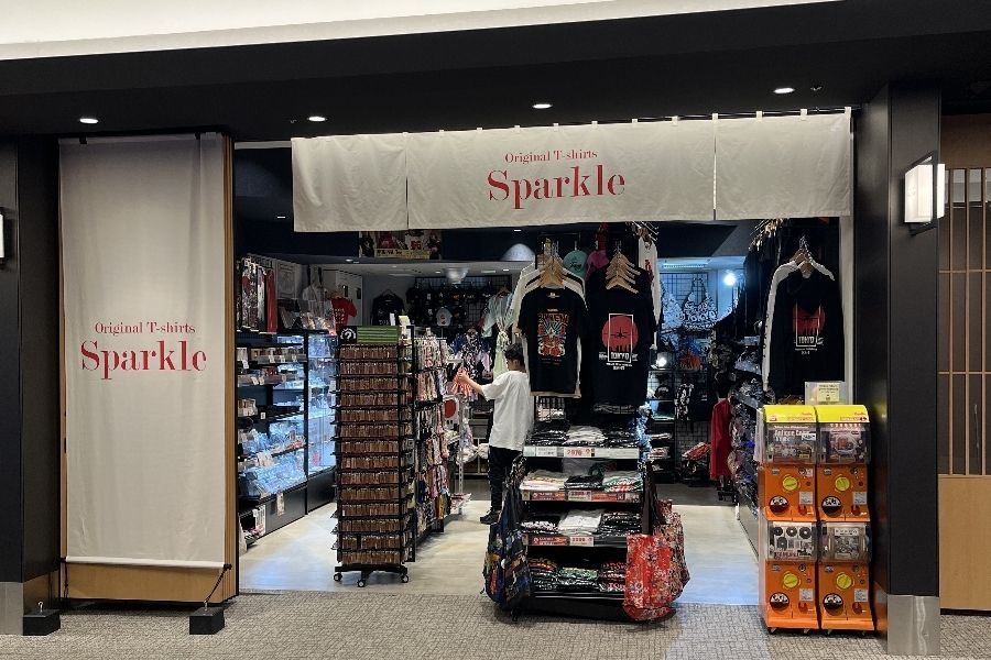 [Haneda Airport Store] T-Shirt/Souvenir SHOP Sales Staff