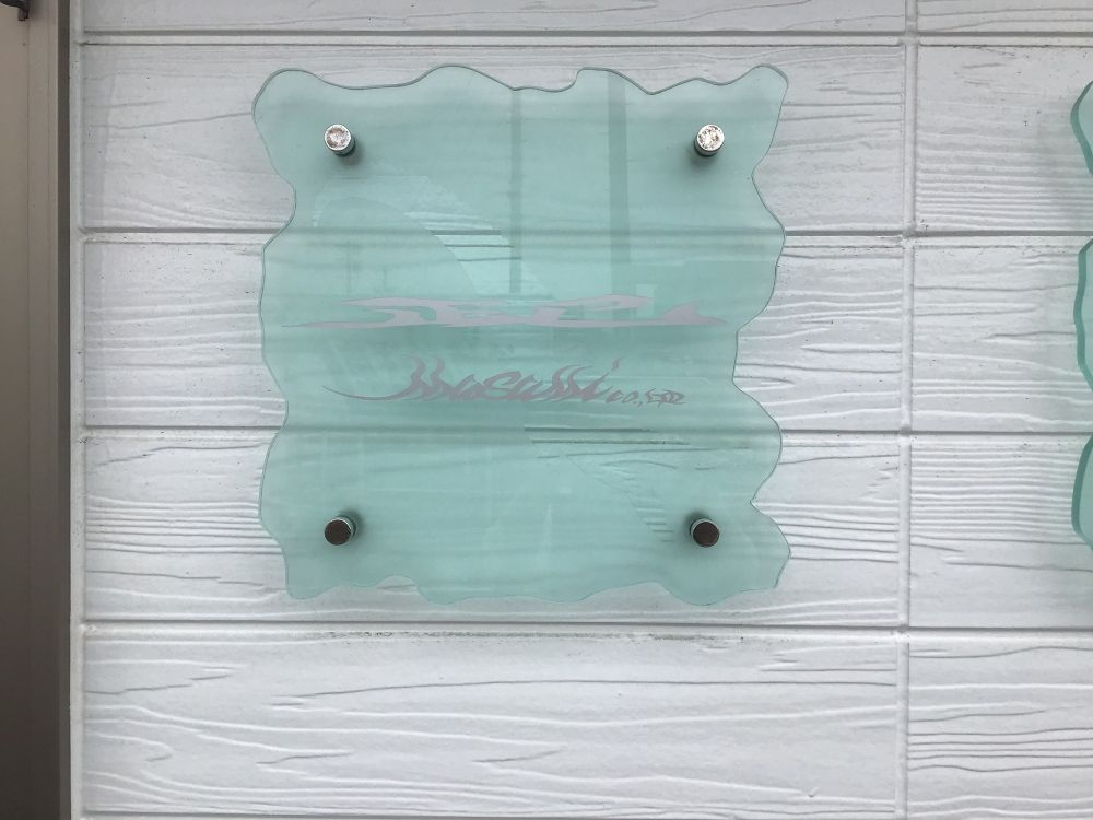 시급 1,150엔 ~ | 영어를 사용할 수 있는 EC 사이트 관리 | 주 3시간 근무 ~ OK · 차로 통근 가능