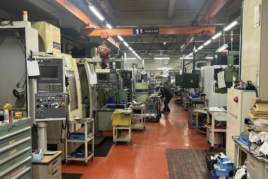 Osaka area [inexperienced OK] machine operator/dormitory available/can live for 25,000 yen rent