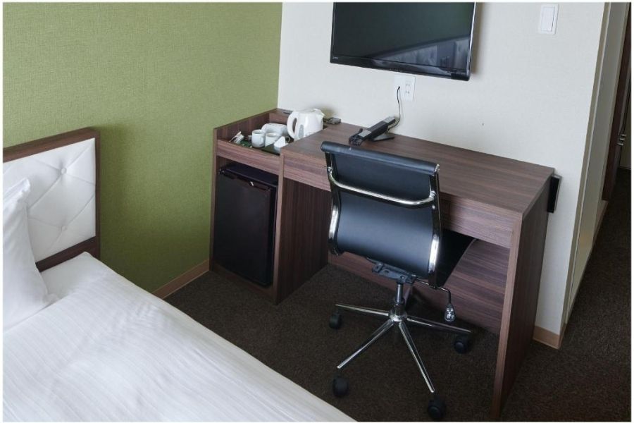 [没有经验，不需要日语水平] 你只能在工作日、周六和周日工作！正在寻找博彩制作/清洁人员！