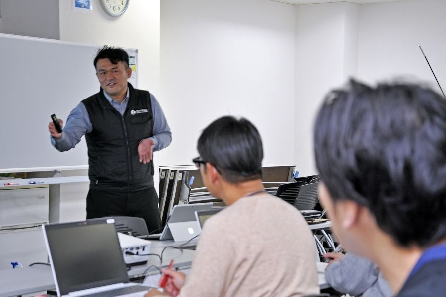 豊橋・日本で人生を変えたい方必見！清掃業のプロを目指しFCオーナーになりませんか
