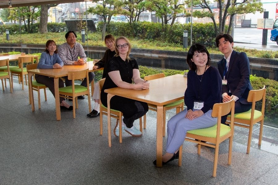 Transcendendo as barreiras linguísticas para um futuro em que “viveremos juntos”. Recrutando promotores de coexistência multicultural para conectar Fukui e o mundo!