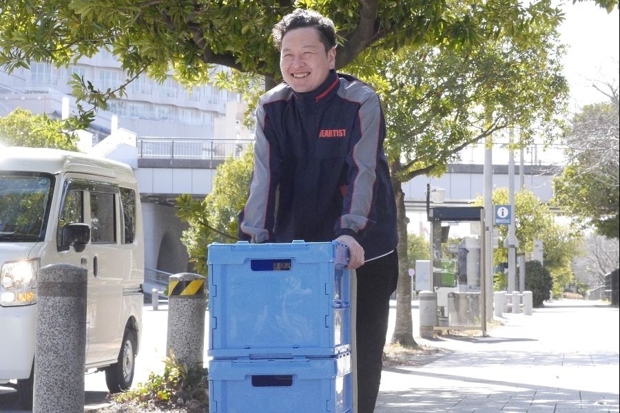 Shizuoka [inexperienced OK/driver's license required] food/daily necessities delivery staff/jobs contributing to the local community