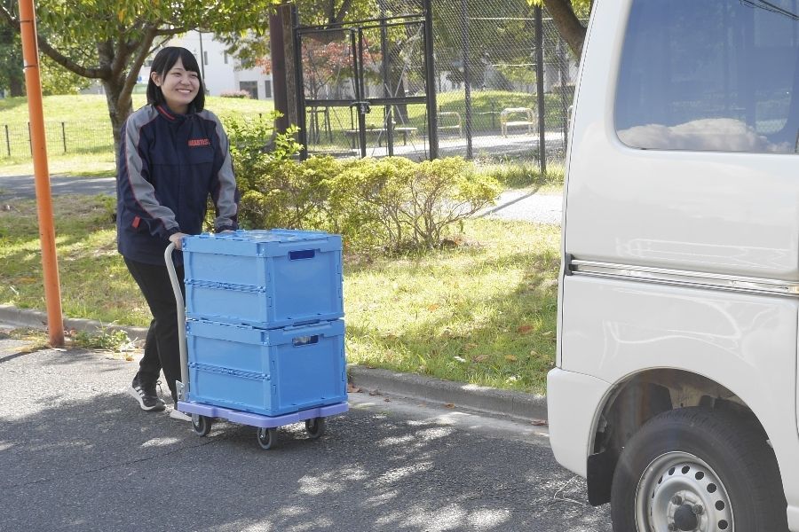 Shizuoka [inexperienced OK/driver's license required] food/daily necessities delivery staff/jobs contributing to the local community