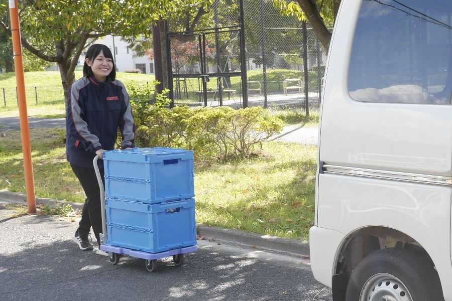 Cidade de Nagano/Omachi [é necessária uma autorização inexperiente/carteira de motorista] equipe de entrega de alimentos/empregos que contribuem para a comunidade local