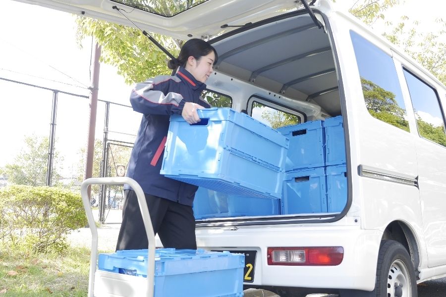 Tokyo/Chofu [inexperienced OK/driver's license required] food delivery staff/jobs contributing to the local community