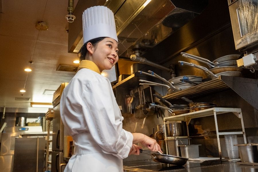 Se você consegue se comunicar em japonês, OK! Cozinhas de restaurantes de grandes empresas (Otowa)