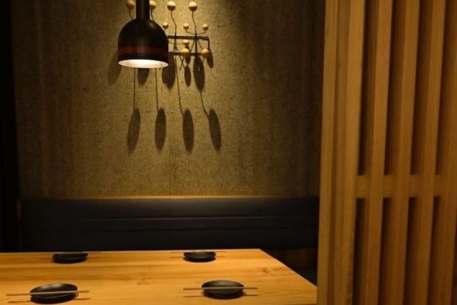 외국인 적극 모집 [주 5일, 정규직 임용] 오사카 텐마바시의 야키토리 이자카야 키친 스탭