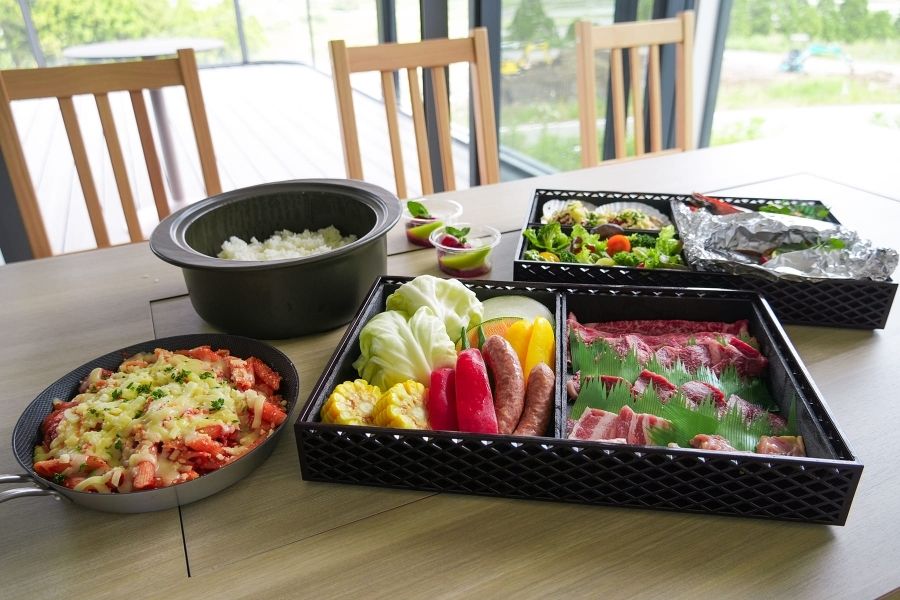 Restaurante ativo para estrangeiros [hotel resort Minami Aso] que atende funcionários/apenas pela manhã