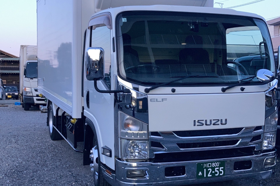 Inexperienced OK/ 2t truck delivery driver/ female active, bonus available