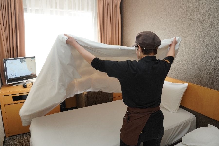 Limpeza do quarto de hóspedes do hotel ※Saída antecipada OK! Não é necessário currículo/pessoas experientes preferem