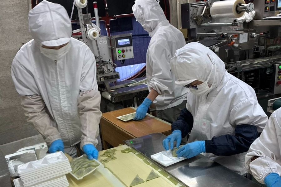 Equipe de produção da famosa confeitaria “Yatsuhashi” de Kyoto/inexperiente OK/iniciante em japonês OK