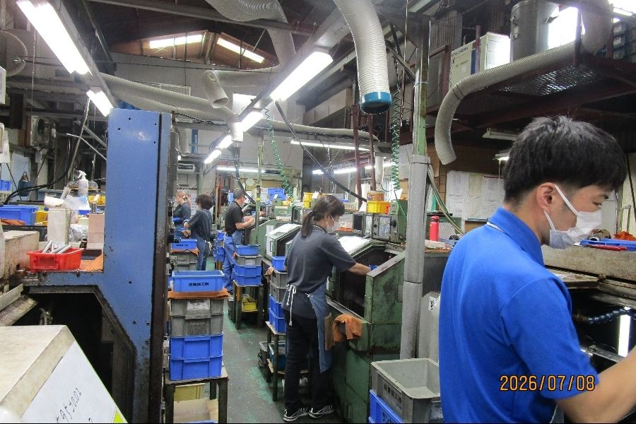 [Promoção de funcionários em tempo integral disponível] Inexperiente OK! Equipe de fabricação de peças metálicas para produtos dos principais fabricantes/3 dias por semana ~