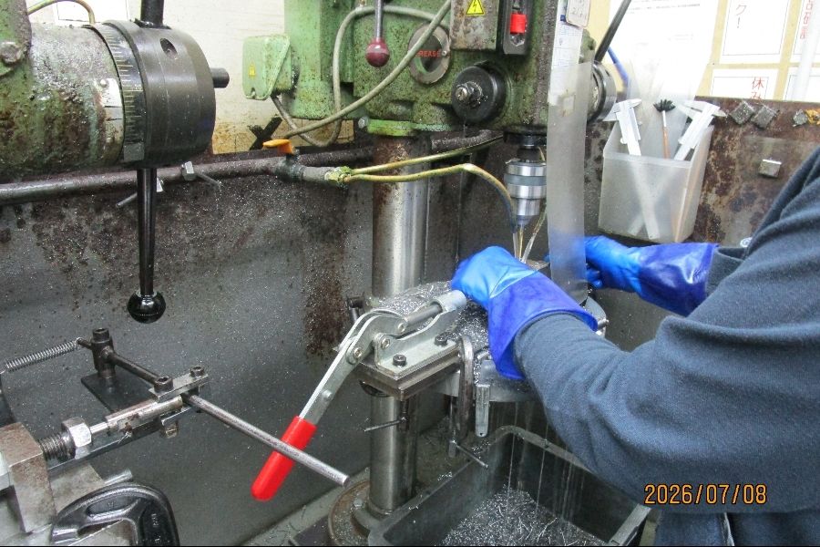[Promoção de funcionários em tempo integral disponível] Inexperiente OK! Equipe de fabricação de peças metálicas para produtos dos principais fabricantes/3 dias por semana ~