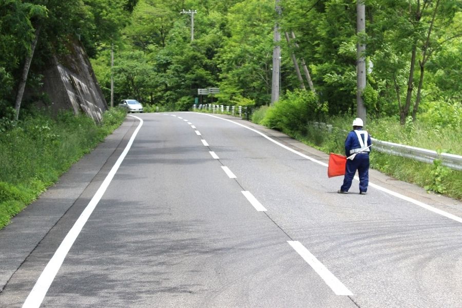 [Área de Kusatsu] Equipe inexperiente de OK/Segurança de Orientação de Trânsito/1 dia por semana ~ OK/Dinheiro de boas-vindas disponível