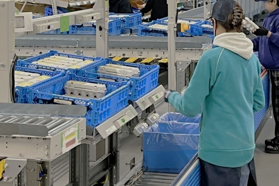 Empilhadeira x trabalho leve | 1.515 ienes por hora! Aumento das tarifas horárias nos finais de semana e feriados! OK se você tiver uma licença de elevador