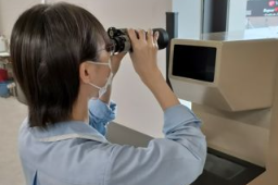 [Meiwa-machi, Gunma-ken] Operador de fabricação e usinagem de lentes ópticas/sistema de 2 turnos