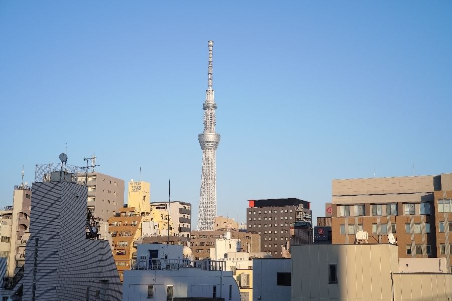 Front desk staff/Asakusa hostel/looking for people who like everyday conversation/speaking in English and Japanese