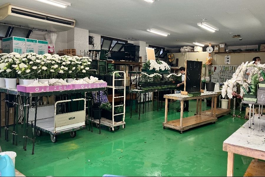 É necessária uma carteira de motorista regular [Arakawa-ku] e equipe de decoração de flores para apoiar o tempo em família com o poder das flores