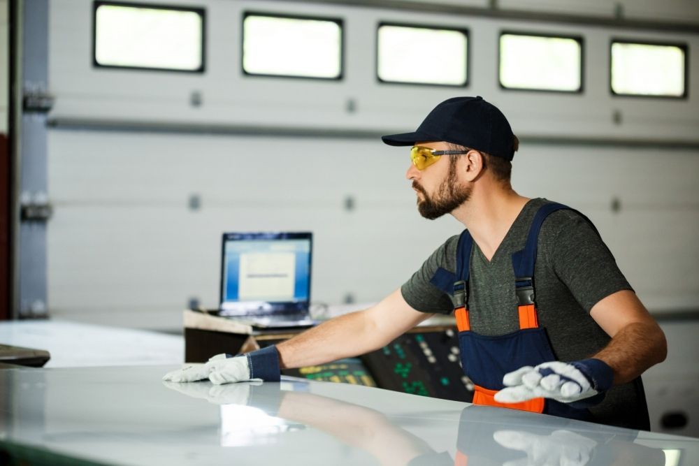 Manufacturing plant, Labor staff in Shizuoka, Toyodacho　豊田町