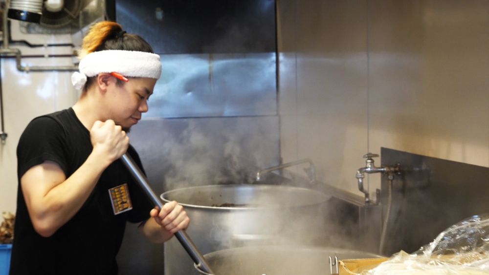 ＼Temos um histórico de contratação de estrangeiros／Restaurante Ramen FUNCIONÁRIOS《Sucursal Butayama/Tsurumi》