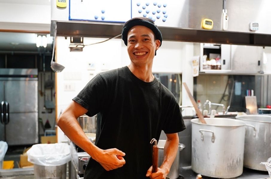 ＼外国人採用実績あり／ラーメン店STAFF《町田商店　仲町台店》