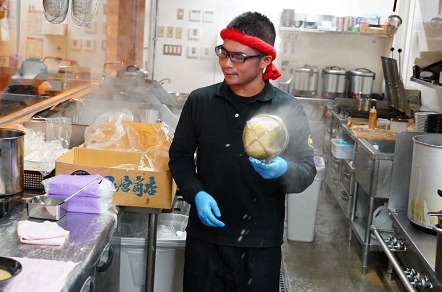 ＼Tem um histórico de contratação de estrangeiros / restaurante Ramen STAFF <<Machida Shoten Gotemba Branch>>