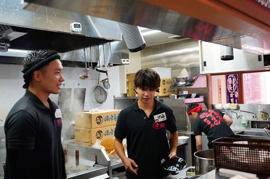 ＼Has a track record of hiring foreigners/Ramen restaurant STAFF <<Machida Shoten Kasugai Branch>>