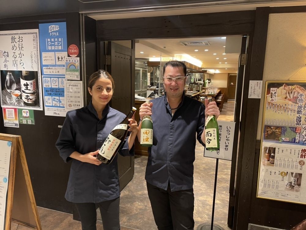 [Lương giờ siêu cao!! Công việc là 1.250 yên mỗi giờ] Nó nằm bên trong ga JR Tokyo,   Hỗ trợ thị thực đầy đủ người mới bắt đầu chào đón