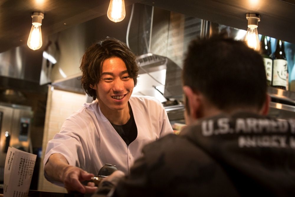 東京駅ナカ!ランチから営業の「酒場」の洗い場スタッフ大募集♪