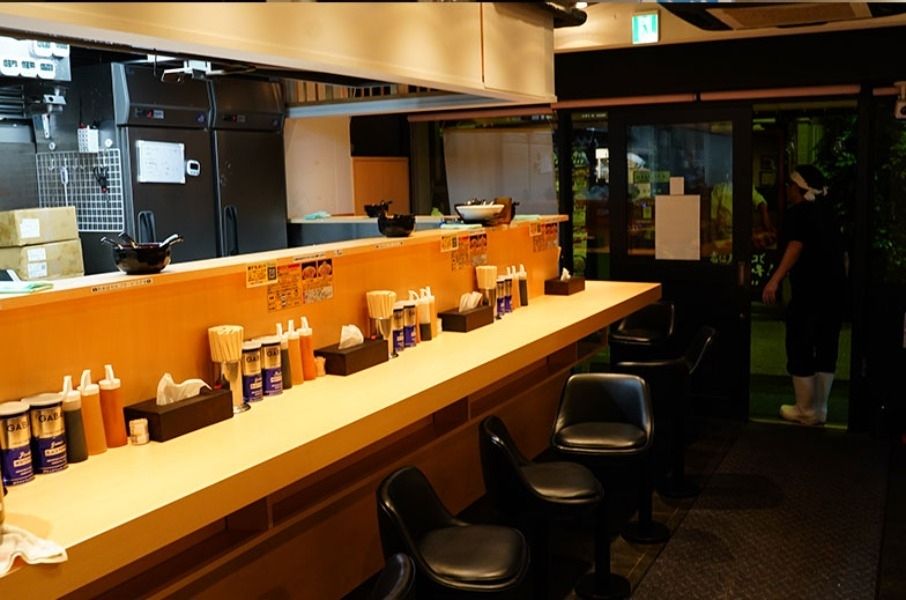 [외국인 고용 실적 있음] 라멘 가게 STAFF “부타야마 쥬소 이스트 게이트 점”