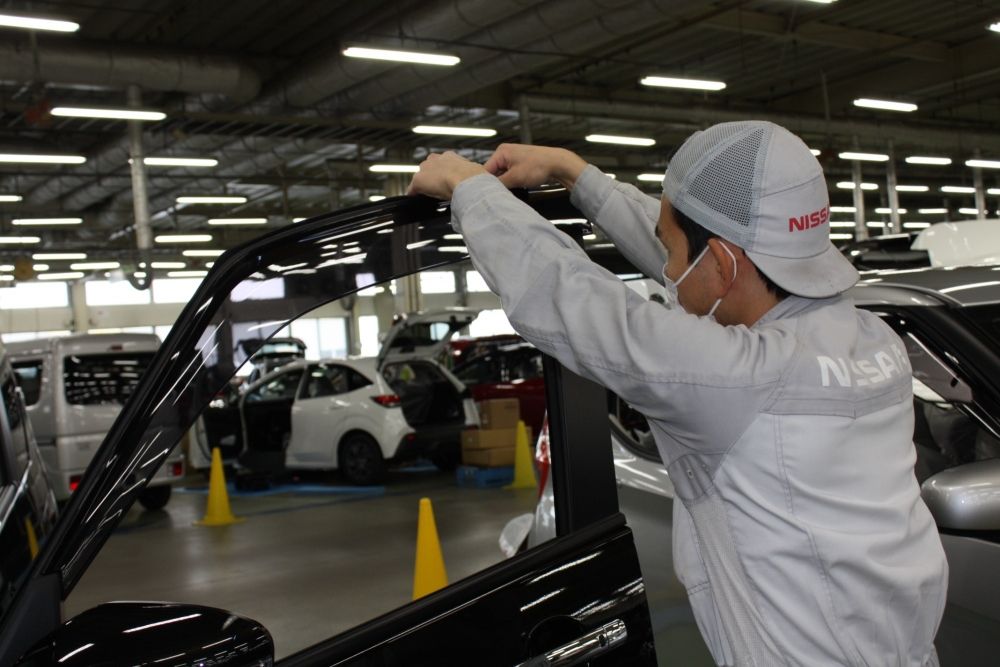 ★나고야시 ★차 통근 OK! ! 납차 전의 차에 카메라나 모니터 등의 전장 부품 설치 스탭