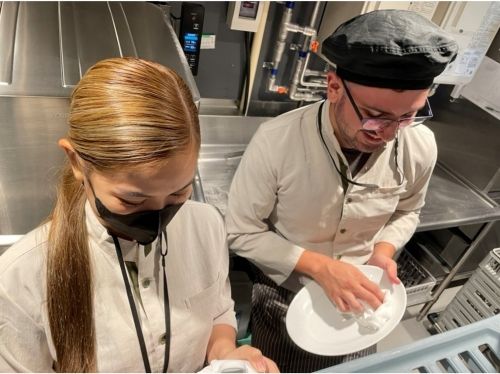 [4 ngày một tuần x 6H trong 129.000 tháng+Trợ cấp kỳ nghỉ Giáng sinh và năm mới ◎] Rửa bát tại khách sạn gần ga Sakae