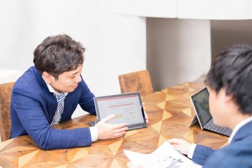 招聘全职员工！用您的母语向海外Youtubers进行提案和销售 ◎ 您可以发挥自己的外语技能！