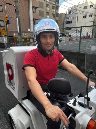 Cửa hàng Pizzara Yotsuya ★ nhân viên cửa hàng ★ chào đón những người thiếu kinh nghiệm ★ nhân viên nước ngoài hoạt động!!