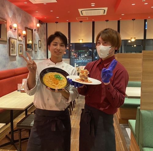 Nhà hàng Lasagna Tower & Pasta & Sweets nổi tiếng đang tuyển dụng nhân viên!