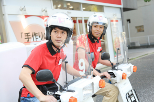 P Enoshima [lương hàng tháng 250,000 yên ~] thiếu kinh nghiệm OK! Tuyển dụng nhân viên toàn thời gian để thưởng thức làm bánh pizza và “xây dựng một cửa hàng”