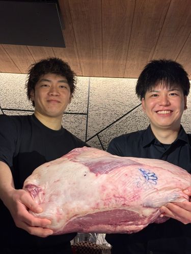 [Kiyamachi, Kyoto] 1200 ienes por hora! Delicioso yakiniku com makanai ♪ Estrangeiros ativos ★