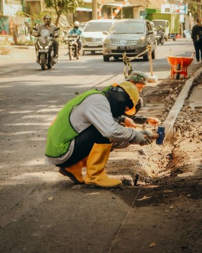 시설 완비된 기숙사 OK【도쿄・사이타마에서 근무】현장 근무 스태프/일본인 초보자 대환영!정규직 승진 〇